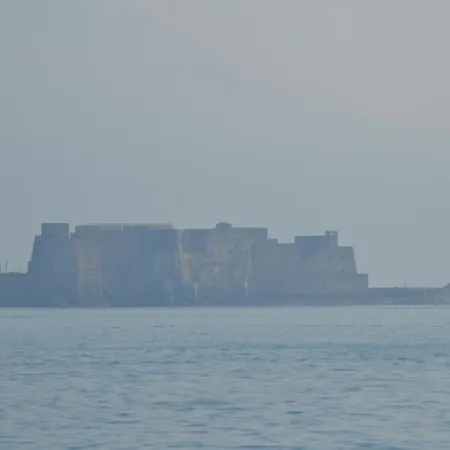2 Passi A Oda ve Kahvaltı Napoli