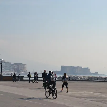 Bed & Breakfast 2 Passi A 3*